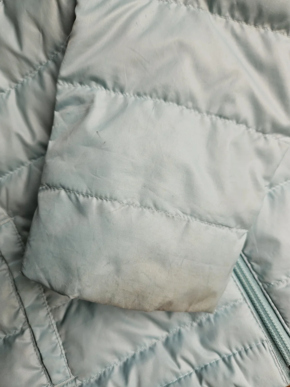 Columbia Down Jacket - Youth XS 4/5